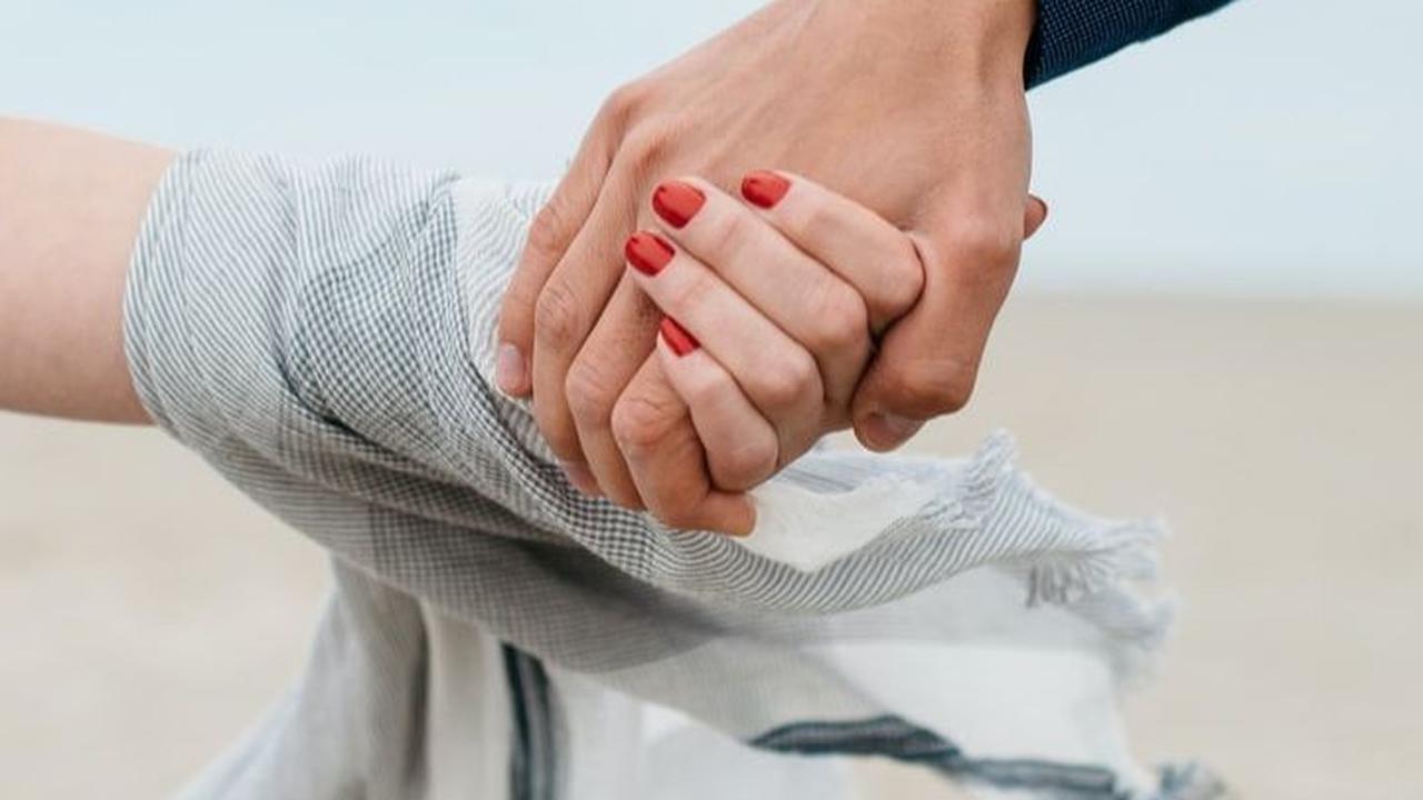 Kata-Kata Keren tentang Cinta untuk Status di Media Sosial<br>