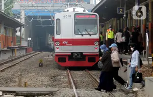 Gangguan KRL Pagi Ini Ternyata Dipicu 2 Insiden Maut