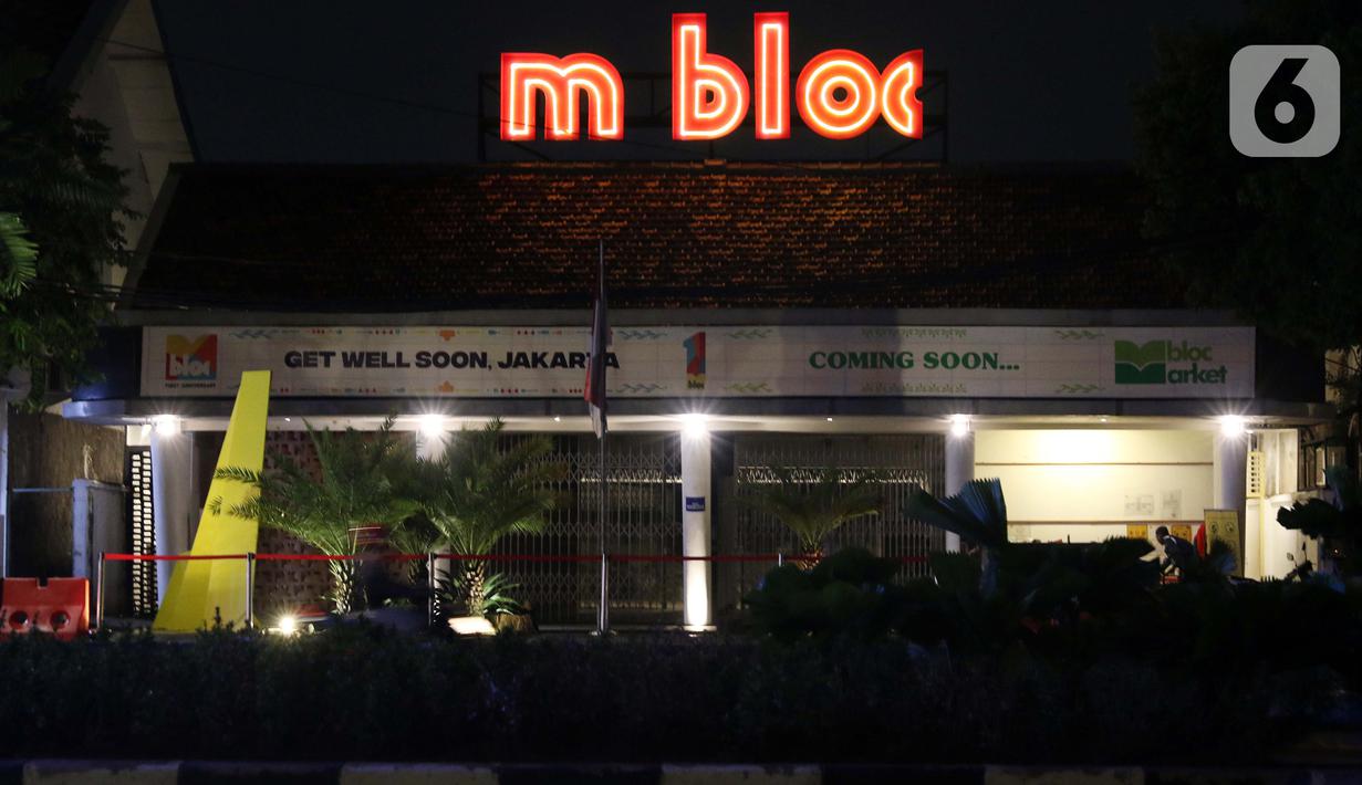 Suasana m bloc di di kawasan Blok M, Jakarta, Selasa (15/9/2020). Guna mengurangi pola penyebaran COVID-19, Pemda DKI Jakarta kembali menerapkan PSBB dengan membatasi aktivitas warga, perdagangan maupun perkantoran. (Liputan6.com/Helmi Fithriansyah)