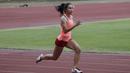 Atlet lari putri Indonesia, Jeany Nuraini, saat latihan di Stadion Madya, Jakarta, Kamis (17/10/2019). Sprinter muda ini akan menjadi salah satu atlet yang akan berlaga di SEA Games 2019. (Bola.com/M Iqbal Ichsan)