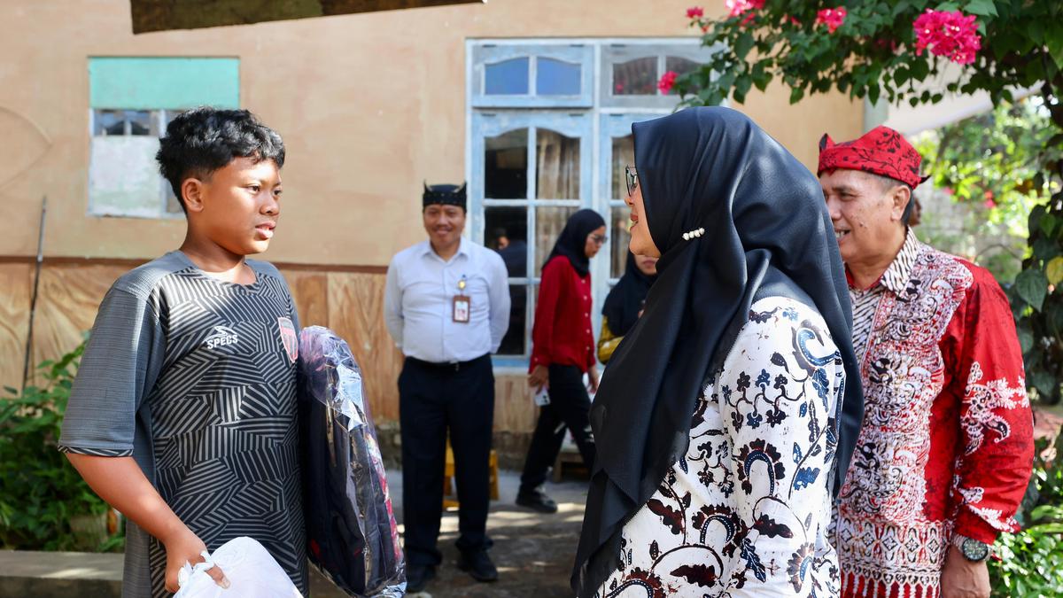 Banyuwangi Entaskan Ribuan Anak Rentan Putus Sekolah Lewat Berbagai Bantuan Pendidikan