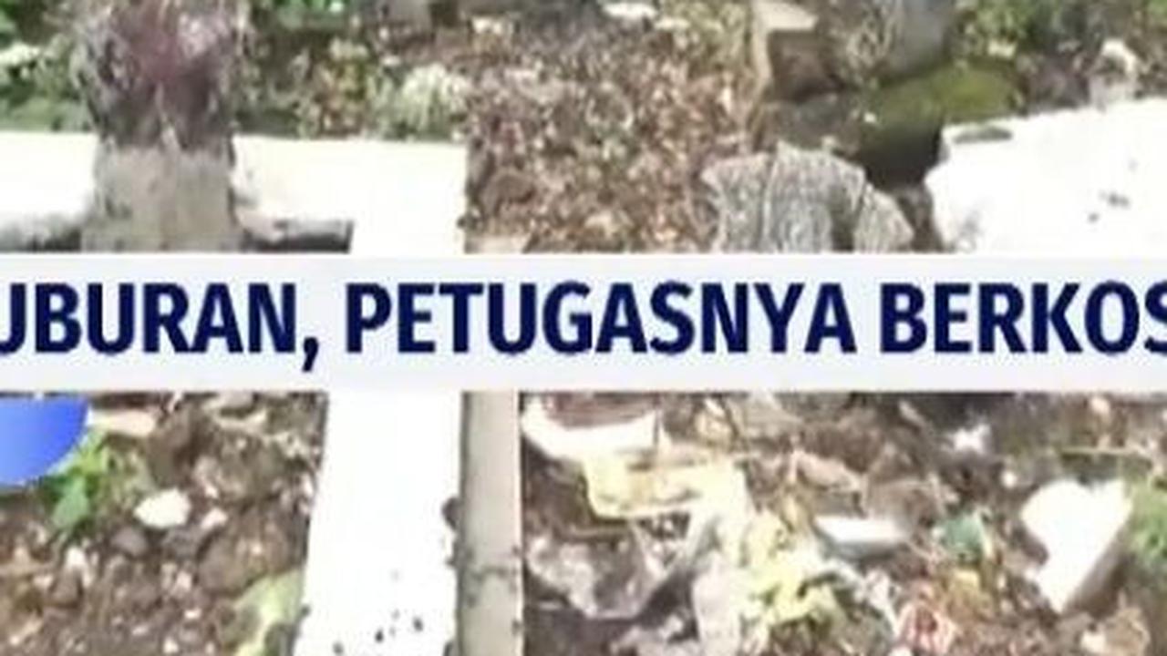 Berdiri di Area Pemakaman Umum