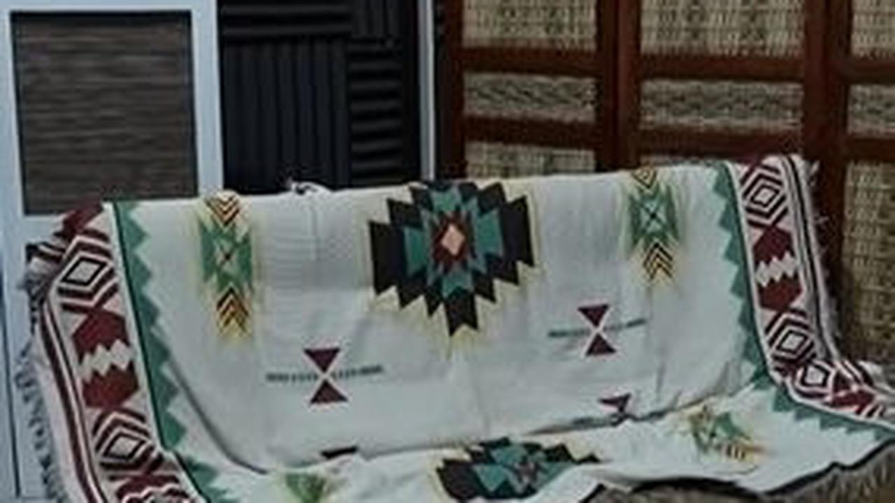 Penampakan Studio