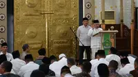 Sebelum melaksanakan salat tarawih, Wapres RI menyampaikan tausiahnya Masjid Agung Awwal Fathul Mubien, Kota Manado, Sulut, Rabu (3/4/2024).