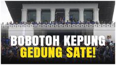 Euforia luar biasa meledak di Kota Bandung! Ribuan Bobotoh tumpah ruah di Gedung Sate untuk merayakan keberhasilan Persib Bandung meraih gelar juara Liga 1 musim ini. Suasana haru, bangga, dan penuh semangat terasa kental saat lautan biru memenuhi ja...