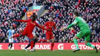 Liverpool Tertahan di Anfield