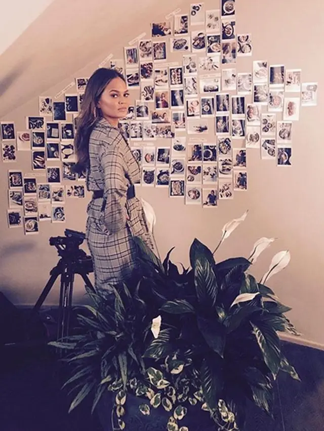 [Bintang] Chrissy Teigen