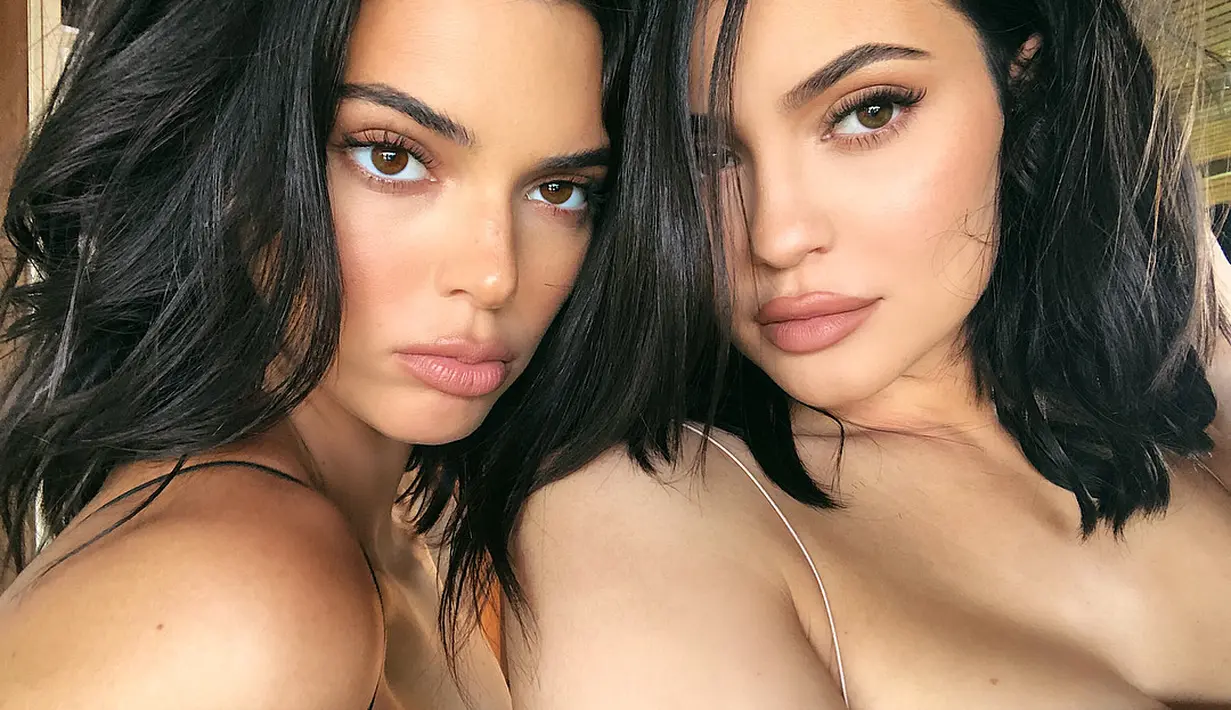 Hubungan Kendall Jenner dan Kylie Jenner sendiri pun kini sangatlah baik. (instagram/kyliejenner)