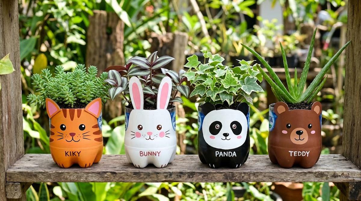 Pot Karakter untuk Sudut Taman