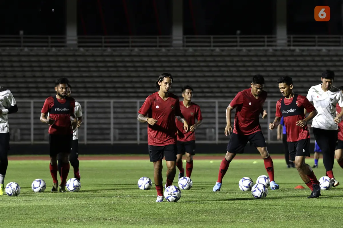 latihan Timnas Indonesia Senior