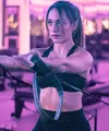 Lewat Reformer Pilates, latihan tidak hanya berfokus pada otot, tetapi juga bagaimana tubuh bergerak sebagai satu kesatuan. (Foto/Dok: VAURA)