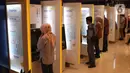 Nasabah melakukan transaksi elektronik perbankan melalui ATM di Jakarta, Selasa (4/2/2020). Dari nilai tersebut, penopang utama transaksi e-channel Mandiri adalah jaringan ATM dengan jumlah 967 transaksi dan Mandiri Online dengan 400 juta transaksi. (Liputan6.com/Angga Yuniar)