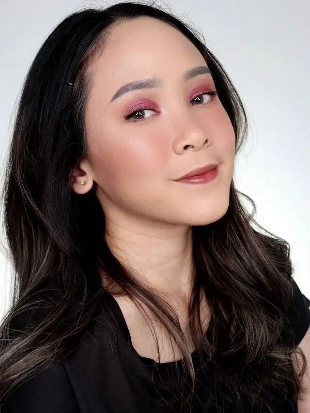 Selebgram Almiranti Fira. (Foto: Dok. Instagram @almirantifira)