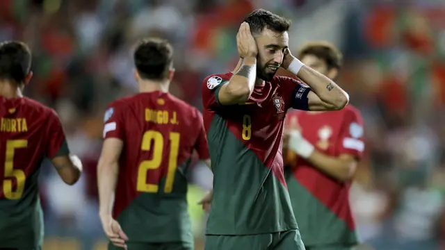 Foto: Cristiano Ronaldo Absen Akibat Akumulasi Kartu Kuning, Timnas Portugal Bantai Luksemburg di Kualifikasi Euro 2024