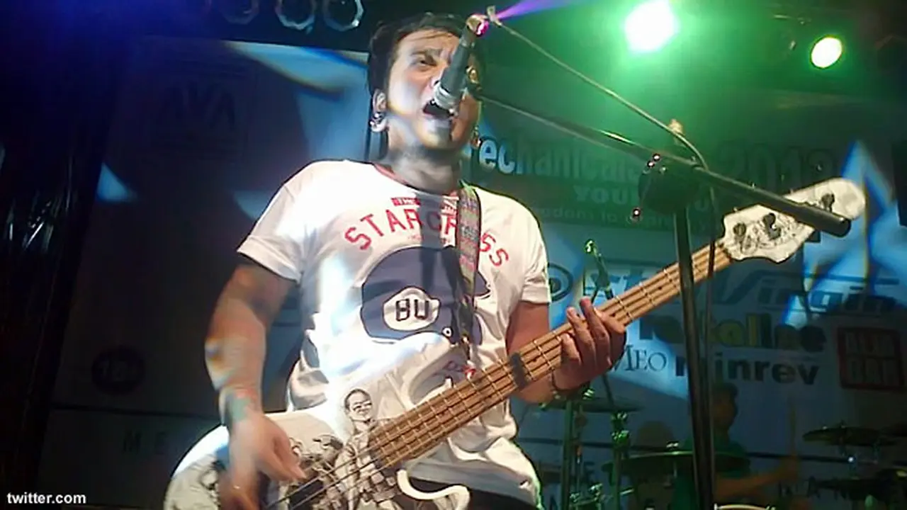 erix-soekamti-130611b.jpg