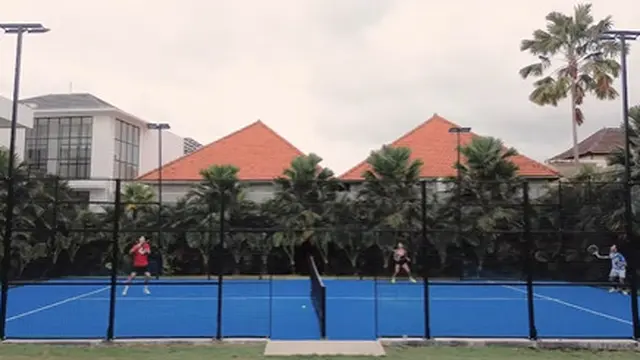 5 Lokasi Lapangan Padel dengan Pemandangan Indah dan Spektakuler, Olahraga Sambil Cuci Mata