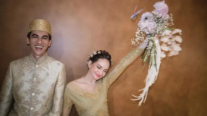 kebaya