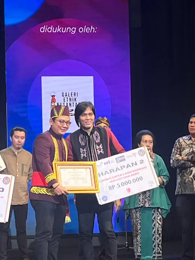 Once Mekel turut hadir dalam grand final yang berlangsung di Auditorium RRI, Jakarta, pada Kamis malam.