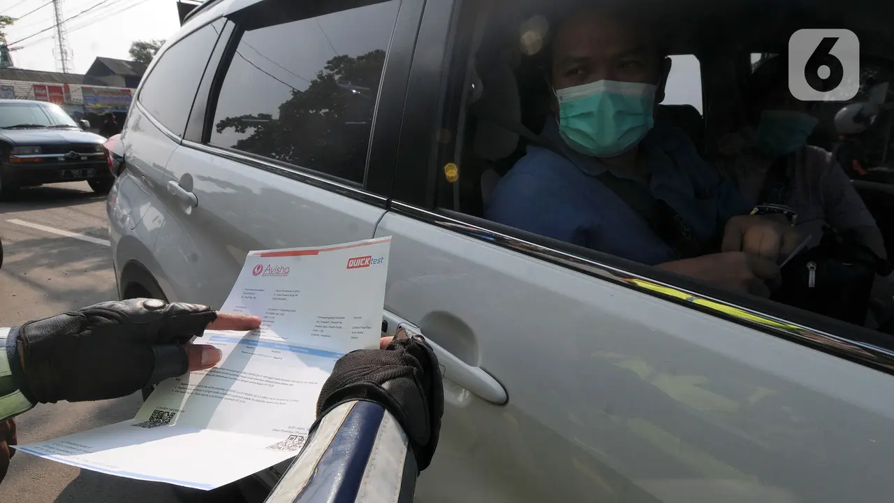 Kendaraan Tanpa Dilengkapi Dokumen Diputar Balik di Jalan Alternatif Parung
