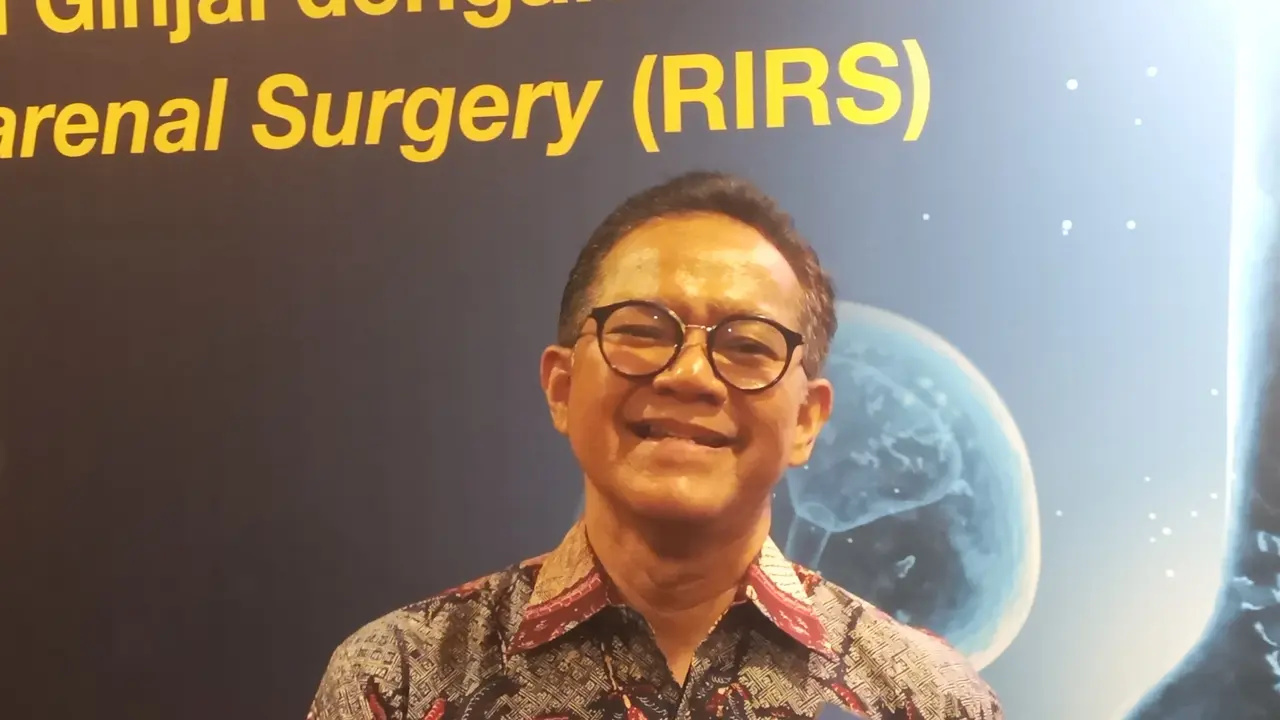 Mengenal Pengobatan Batu Ginjal Tanpa Operasi dengan Teknologi RIRS ...