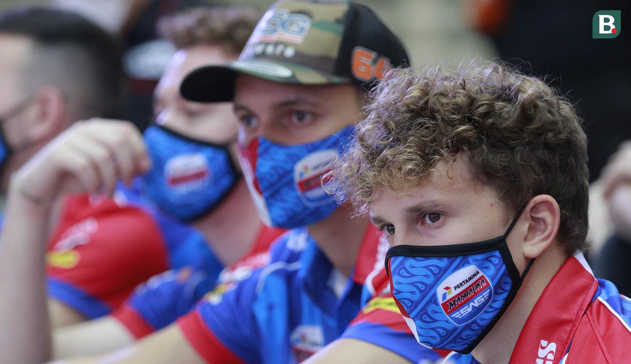 Di musim terakhirnya berlaga di Moto3 tahun 2021 lalu, Gabriel Rodrigo bergabung dengan Indonesian Racing Team Gresini Moto3 dan berada di posisi 19 pada klasemen akhir. (Bola.com/M Iqbal Ichsan)