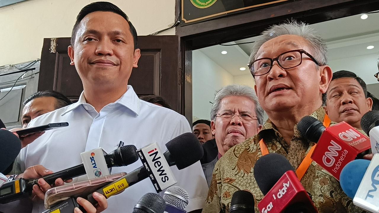 Kubu Hasto Sindir Tim Hukum KPK Tak Hadir di Sidang Praperadilan Perdana: Mungkin Terlalu Sibuk