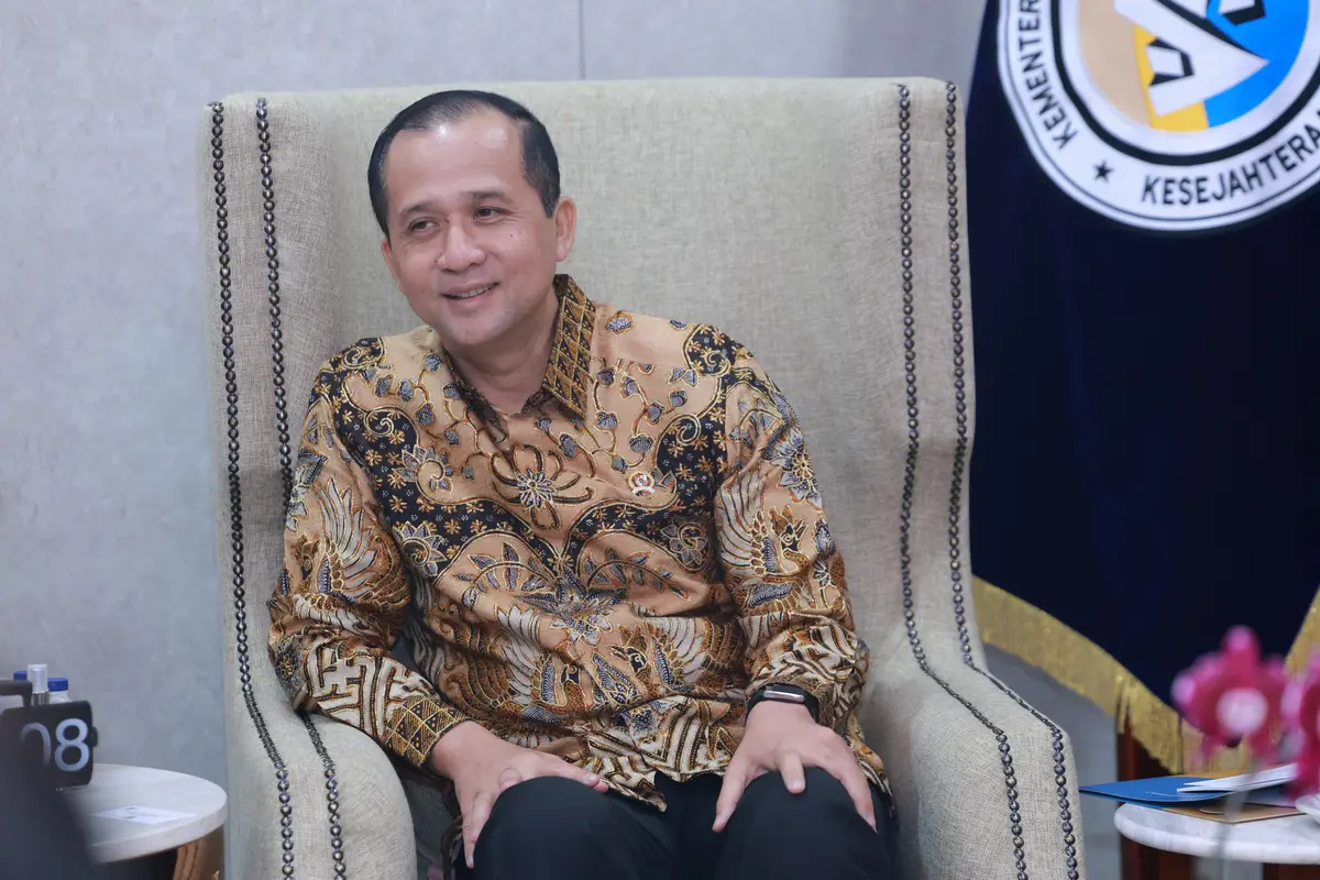 Menteri Transmigrasi M. Iftitah Sulaiman Suryanagara. (Istimewa)