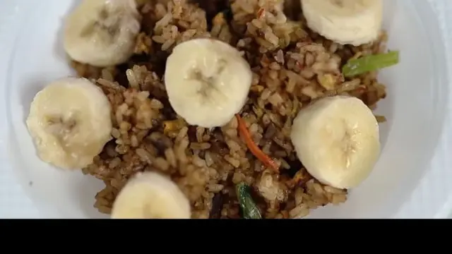 5 Potret Nasi Goreng Ini Anti-mainstream, Nyeleneh Bikin Tepuk Jidat