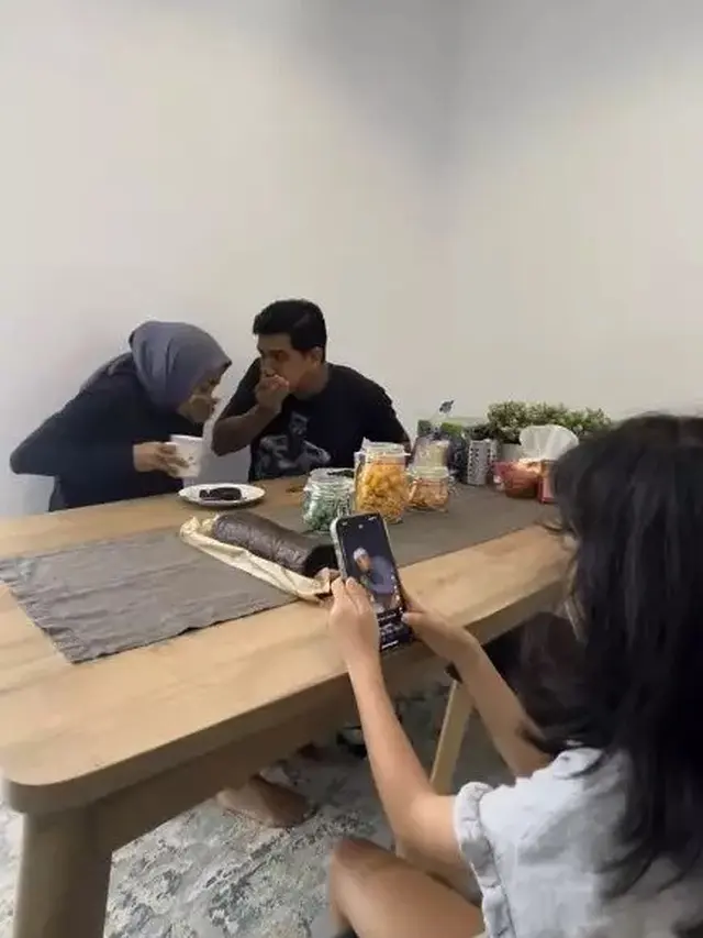 Spot Dapur Tantri Kotak untuk Aktivitas Konten