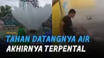 Seorang pria berlagak kuat dan sombong ingin melakukan atraksi. Akhirnya terpental.
