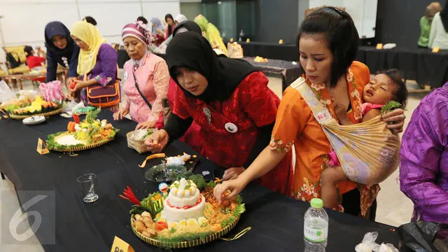 Peringati Hari Kartini dengan Lomba Membuat Nasi Tumpeng