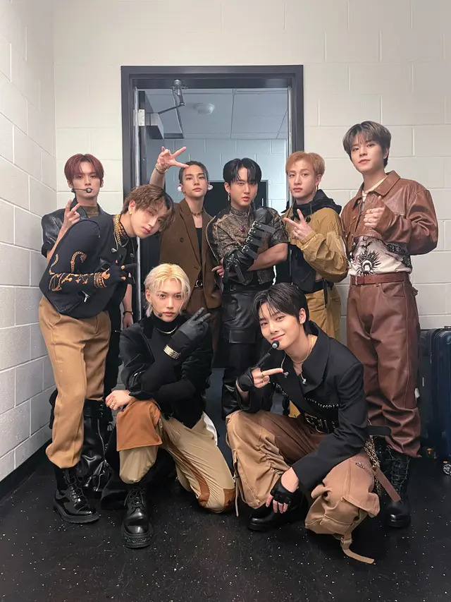 Stray Kids