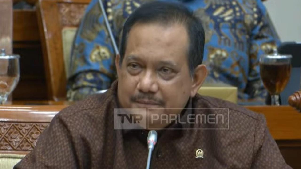 VIDEO: Amarah Jenderal Rikwanto Tatap Tajam Nasihati Polisi di Kasus Eks Kapolres Ngada: Sakit Jiwa!