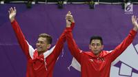 Ganda putra Indonesia, Fajar Alfian/M Rian Ardianto usai melawan Kevin Sanjaya S/Marcus F Gideon di Final Bulutangkis Asian Games 2018 di Istora GBK, Jakarta, Selasa (28/8). Kevin/Marcus unggul. (Liputan6.com/Helmi Fithriansyah)