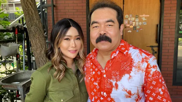 Inul Daratista dan Adam Suseno