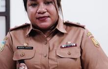 Lulusan Amerika, Wanita Cerdas ini Tolak Tawaran Kerja Banyak Perusahaan Asing, Pilih jadi Lurah di Papua