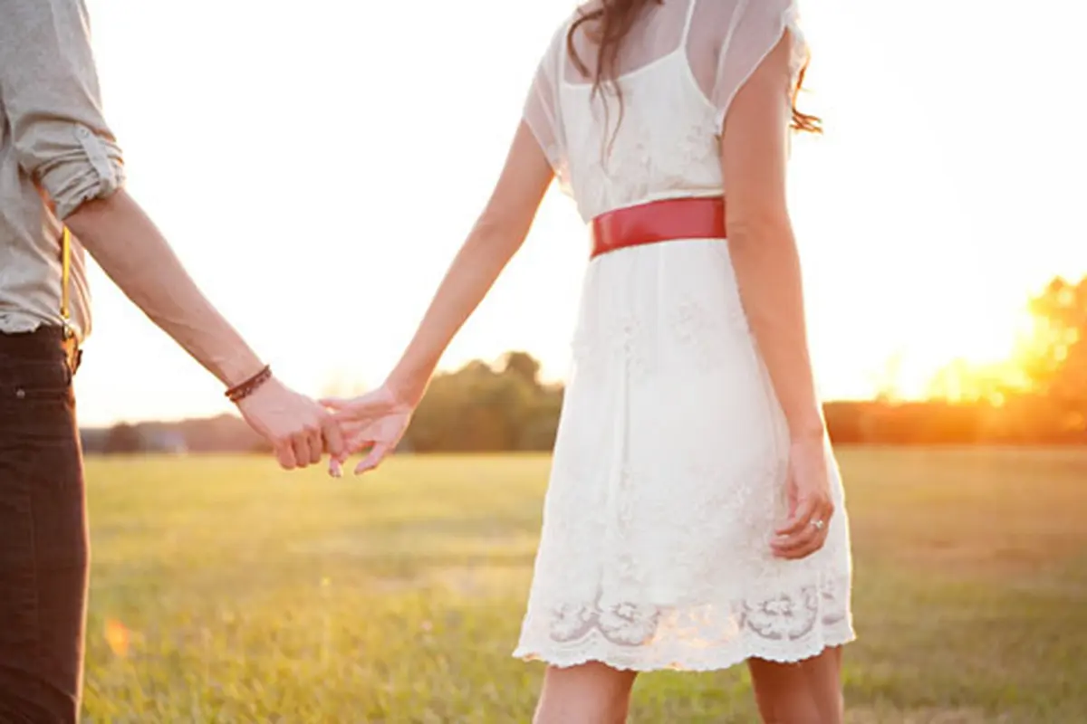 (c) shutterstock