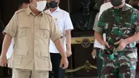 Dikunjungi KSAD Dudung, Menhan Prabowo Kenang Awal Pertemuannya di Timor Timur