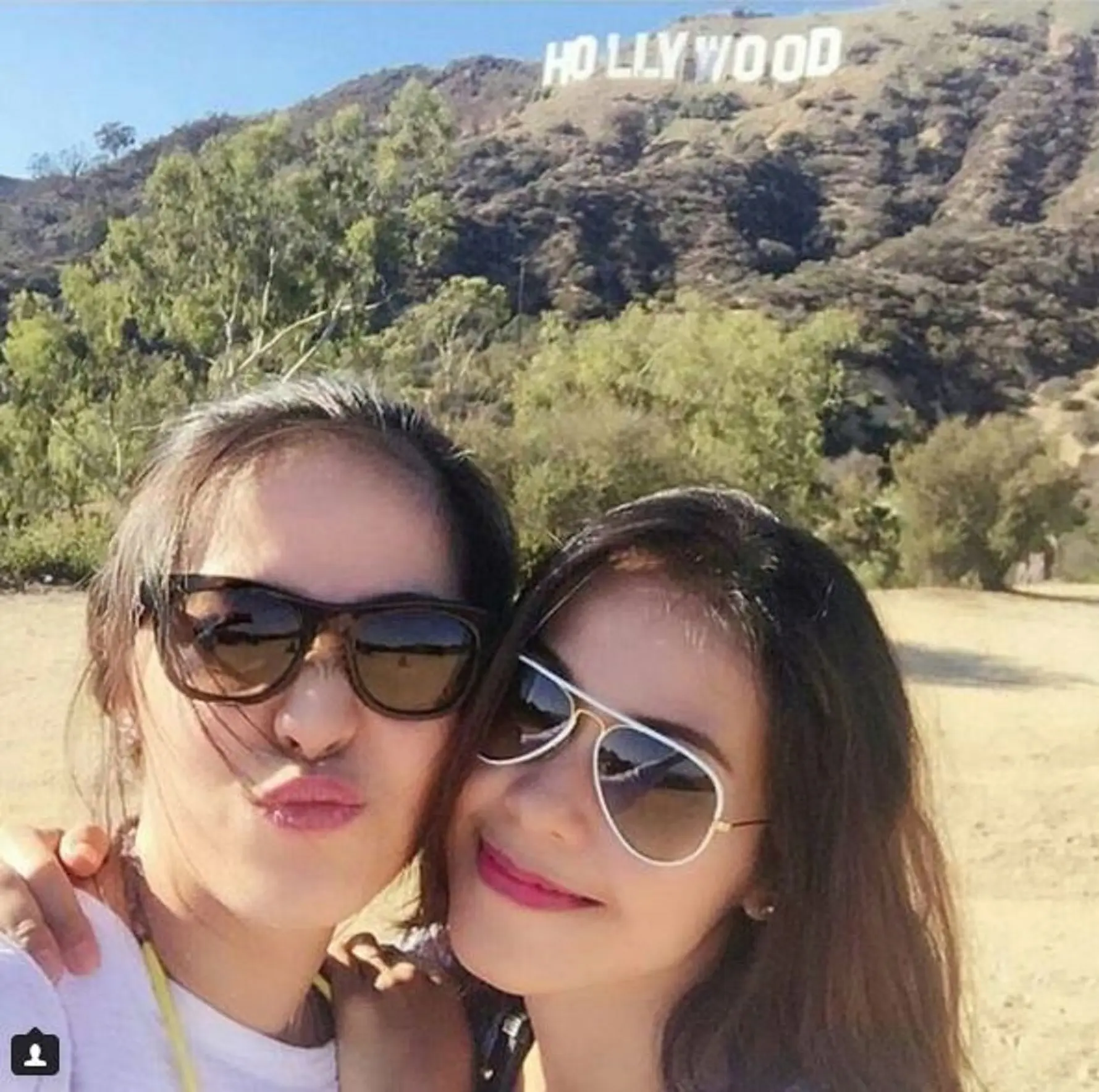 Gracia Indri unggah foto bersama istri Uki NOAH, Metha Yuna saat berada di Holywood baru-baru ini (Instagram/@graciaz14)
