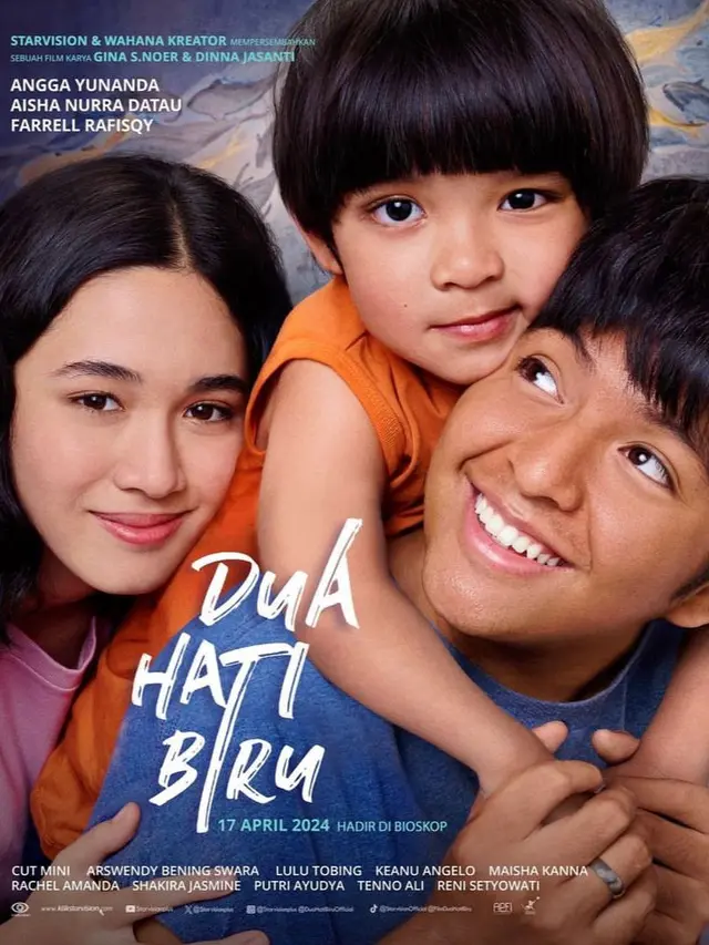 Poster film Dua Hati Biru tayang 17 April 2024. (Dok. Foto Instagram @duahatibituofficial)
