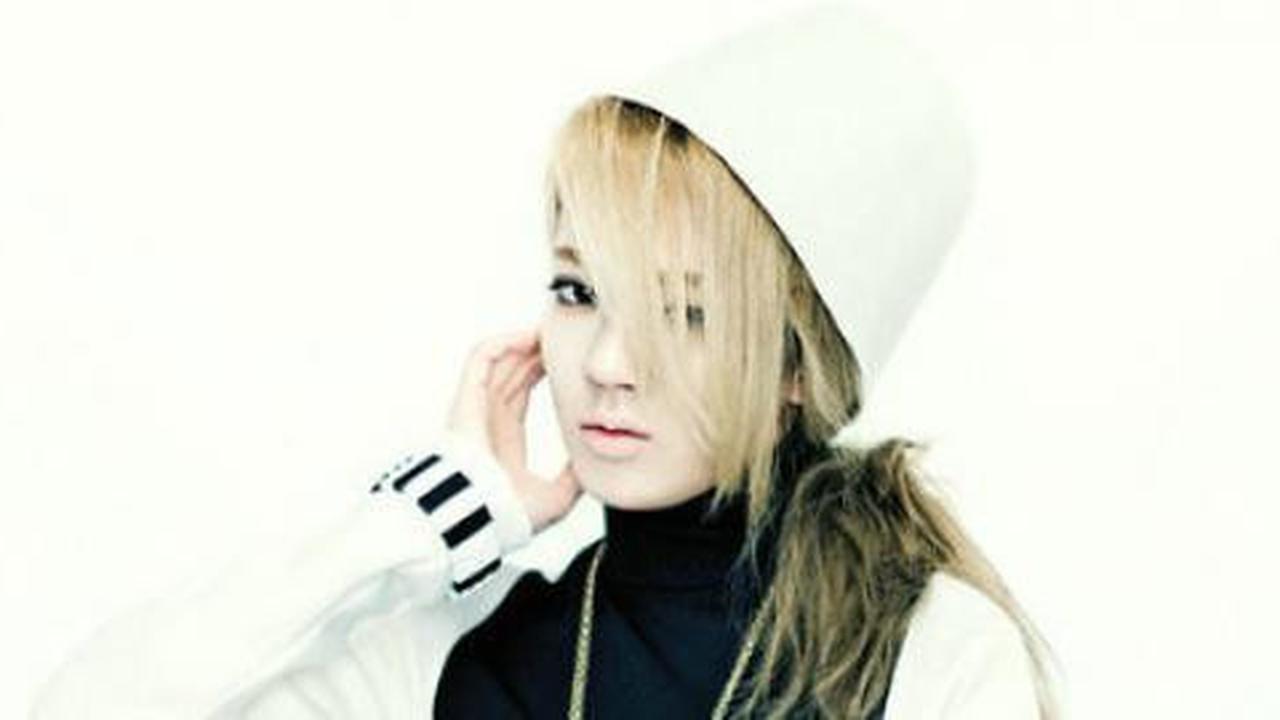 Hyoyeon SNSD pernah kencan dengan 'dua setengah pria