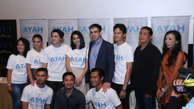 [Bintang] Premiere film Ayah Menyayangi Tanpa Akhir