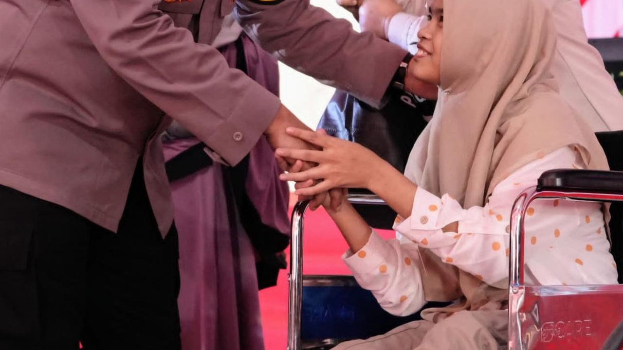 Kapolri Tinjau Pelayanan Kesehatan Gratis Akabri 91 di Malang: Warga Butuh, Dampak dari El Nino