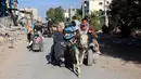 Kantor media pemerintah Gaza mengatakan pesawat tempur Israel menargetkan sejumlah bangunan tempat di Beit Lahiya pada pagi hari. (Omar AL-QATTAA/AFP)