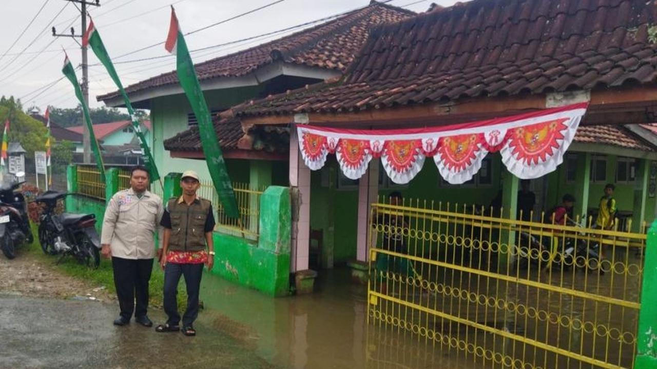 Kemensos Dirikan Dapur Umum dan Salurkan Bantuan Mendesak untuk Korban Banjir OKU Timur