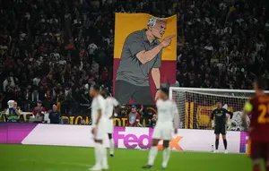 Bukti Nyata Jose Mourinho Dihormati dan Menghormati AS Roma