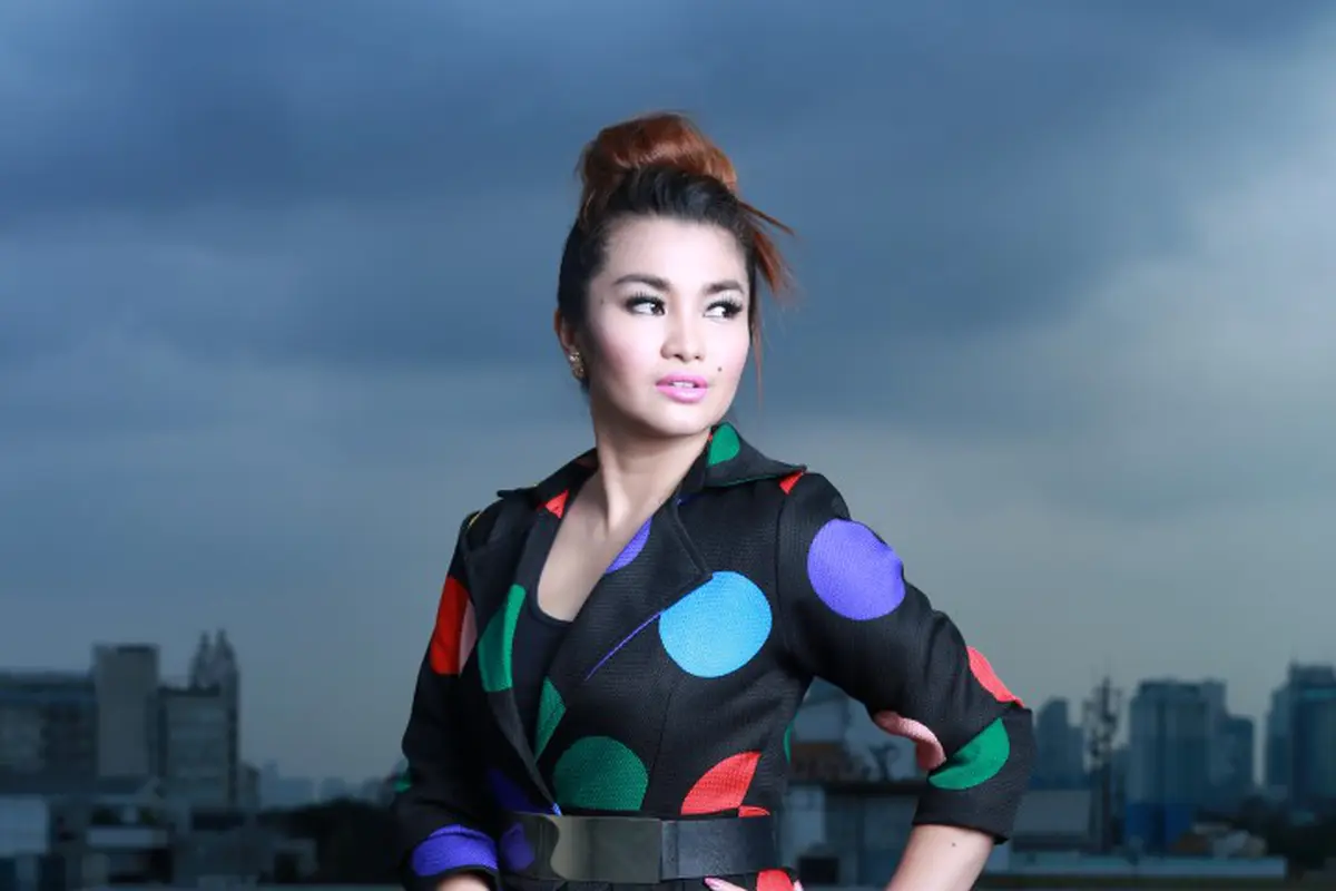 [Bintang] Fitri Carlina