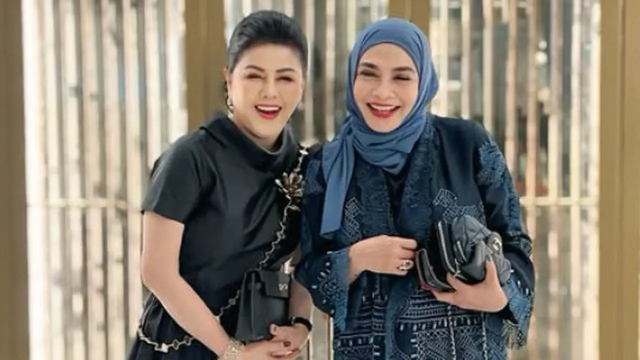 Desiree Tarigan Mantan Istri Mendiang Pengacara Hotma Sitompul