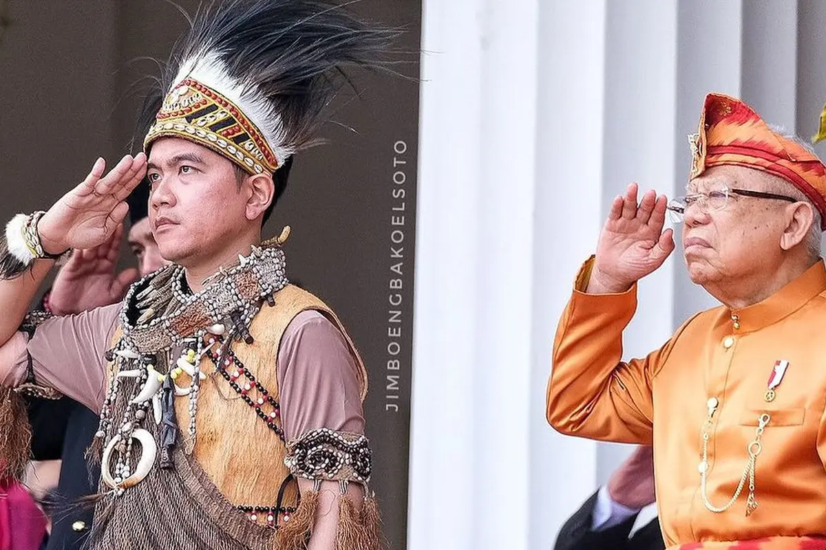 Adu Gaya Presiden Jokowi-Prabowo Subianto Vs Wakil Presiden Ma’ruf Amin-Gibran Hadiri Upacara HUT ke-79 RI di Istana Berbeda