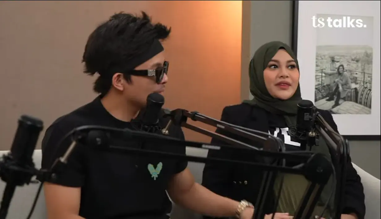 Atta Halilintar dan Aurel Hermansyah (Youtube/TS Media)